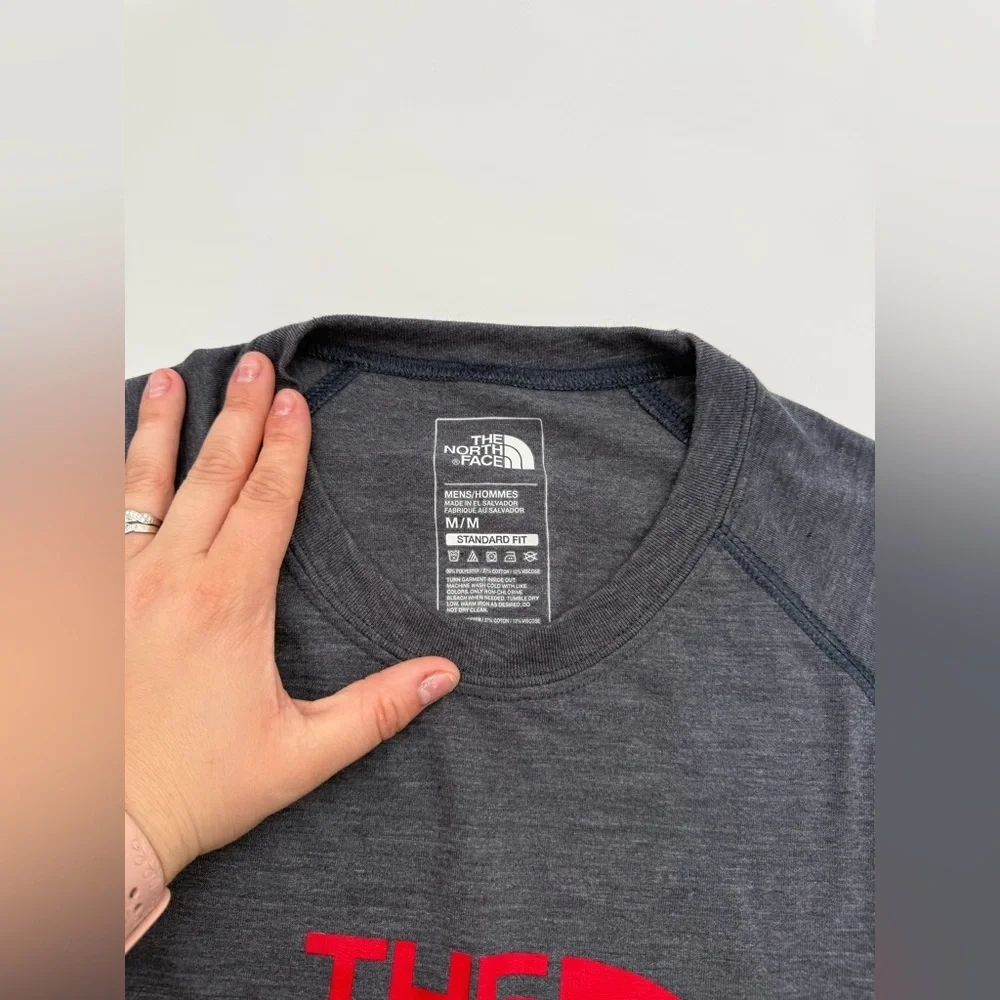 Men’s North Face Heather Blue T-Shirt 3/4 Sleeve Red Logo Standard Fit Sz M